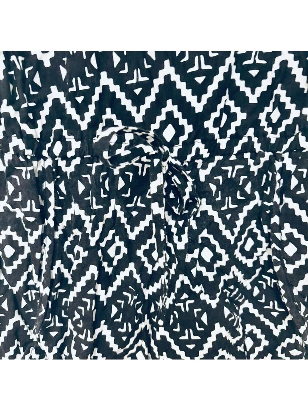 Black and White Tribal Romper Size S - Picture 5 of 10